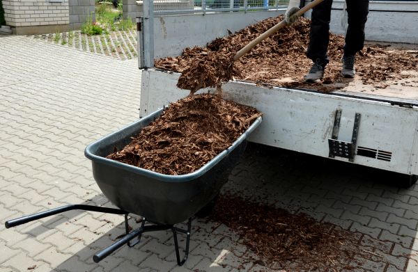 Bulk Mulch Delivery in Camas